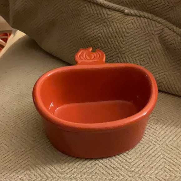 CHANTAL ONION 8-oz. Ceramic Bakeware *Ramekin* - Picture 4 of 8